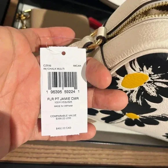 JAMIE CAMERA BAG WITH FLORAL PRINT (COACH CZ598) GOLD/CHALK MULTI - Picture 4 of 11